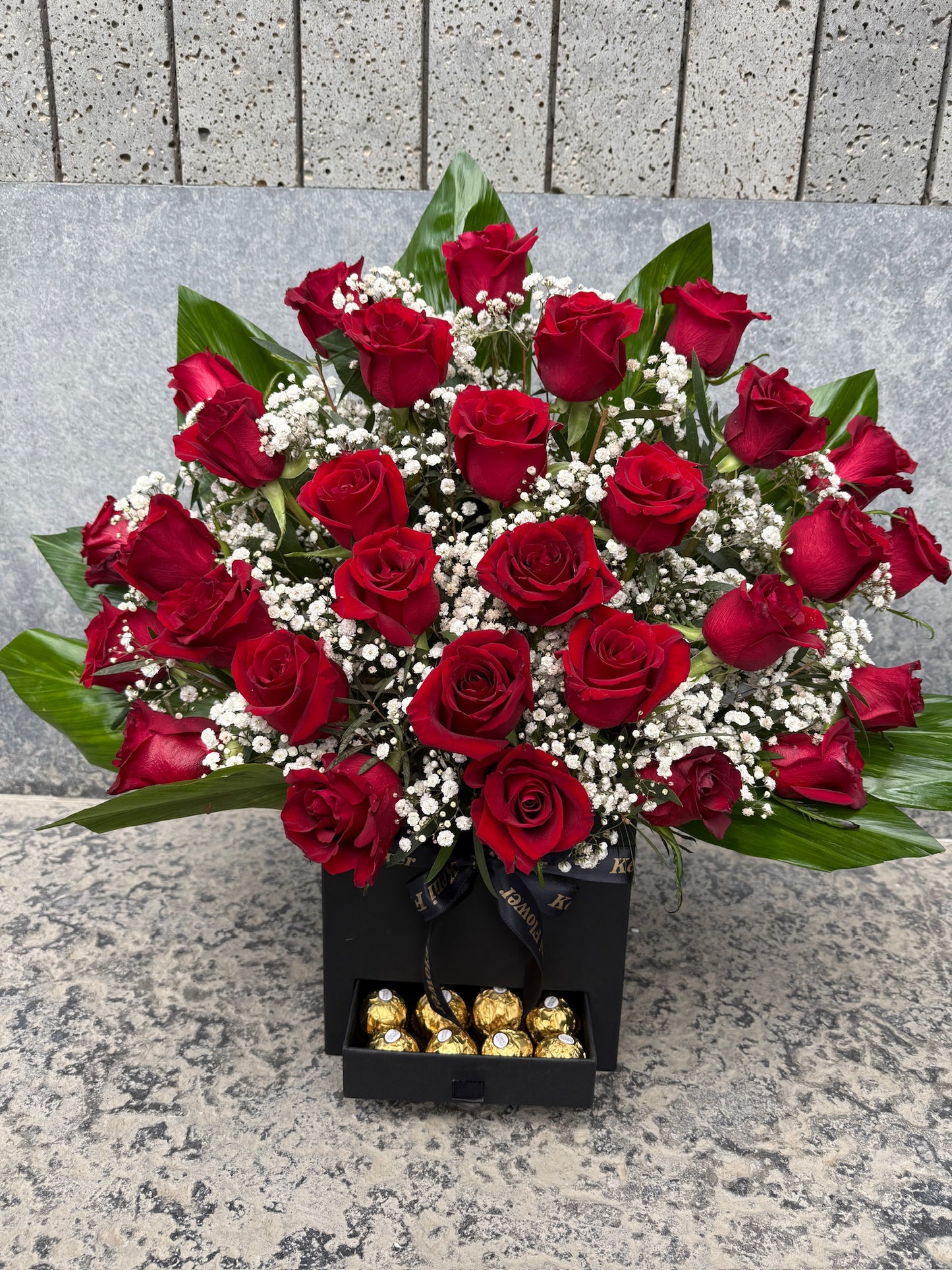 Roses Box with Chocolate