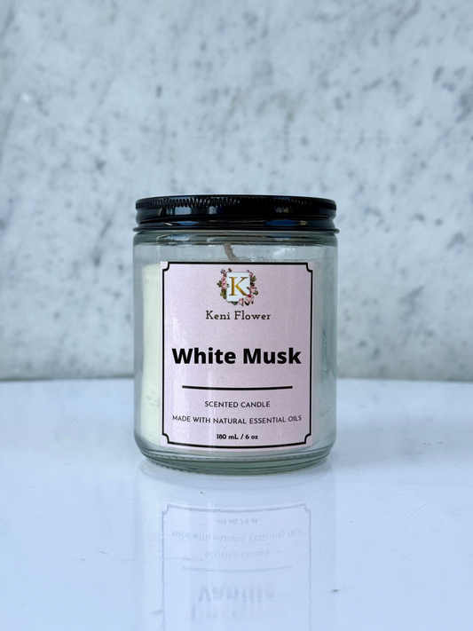 White Musk Scented Candle