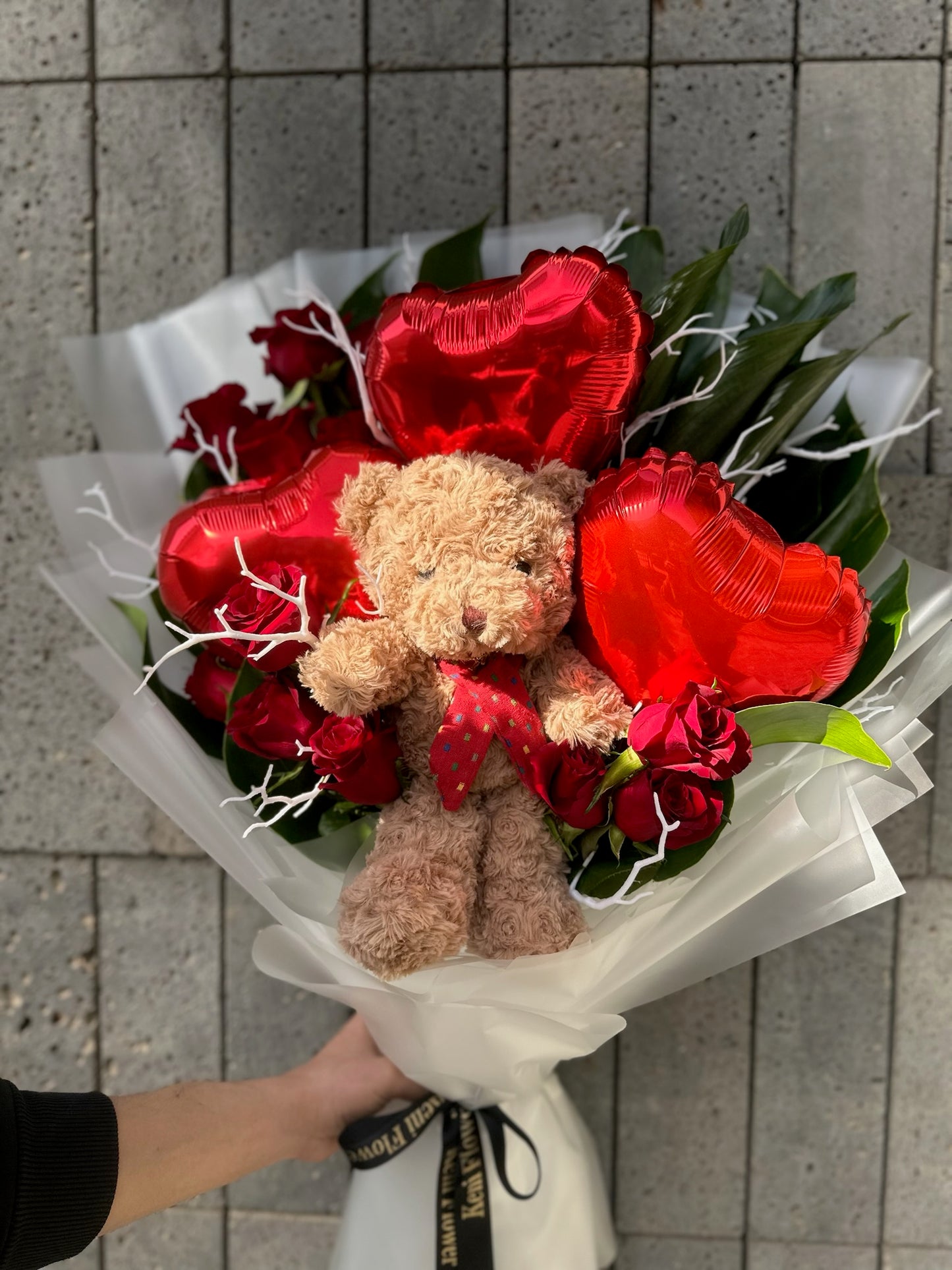 Red Roses & Bear Kisses