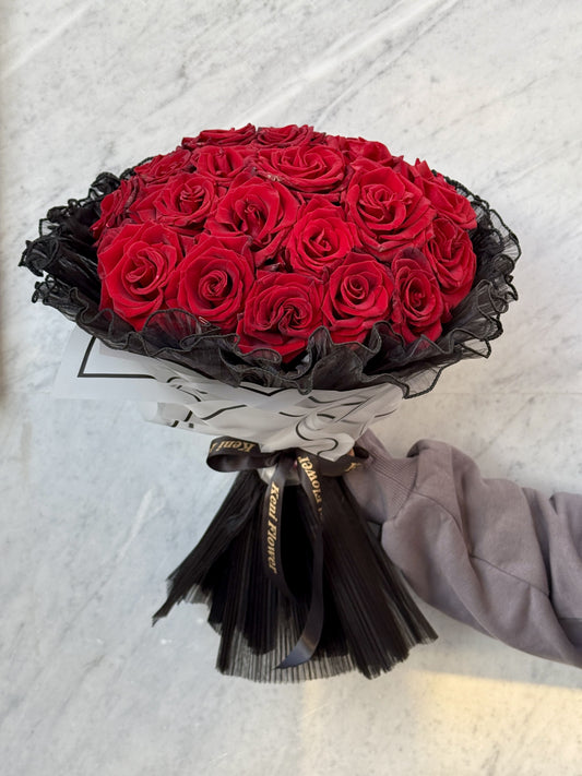 Black Wrapping Bouquet