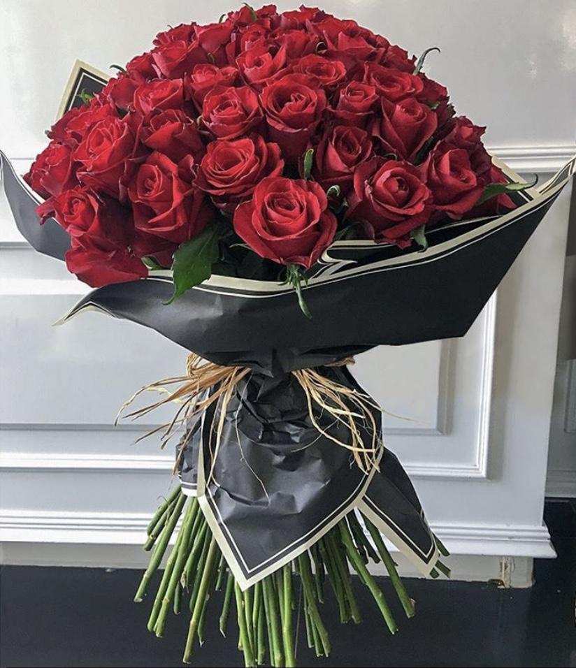 100 Roses Display 100 Roses Bouquet – Keni Flower Shop