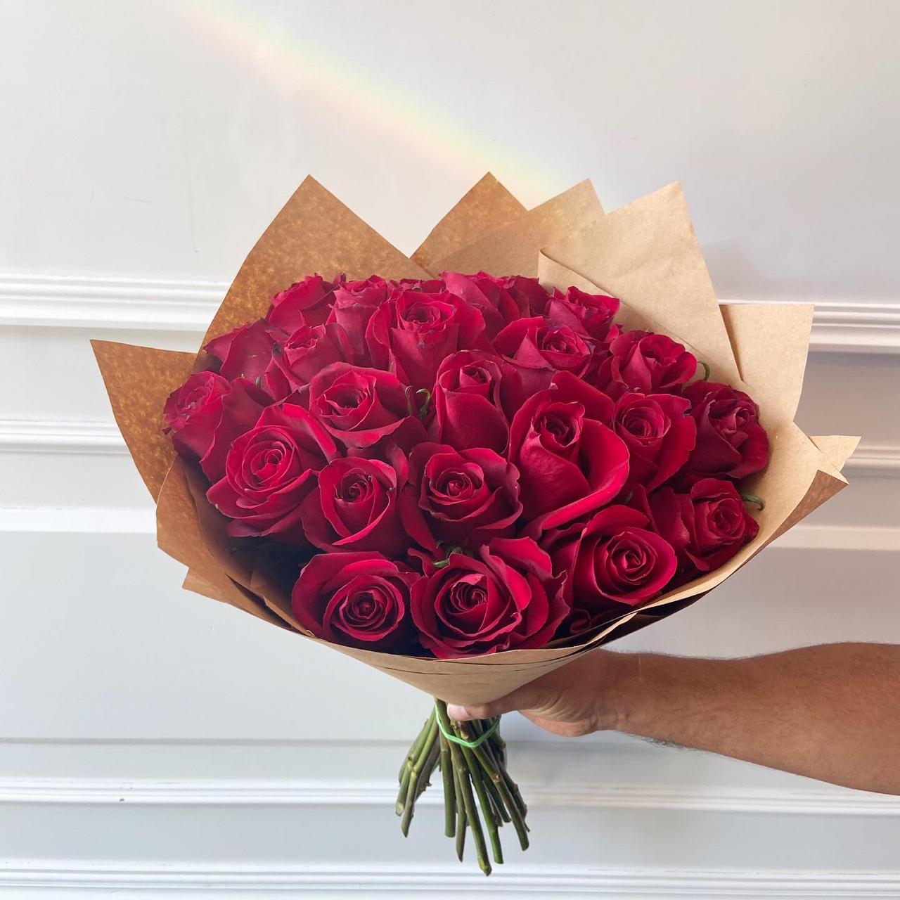 25 Roses – Keni Flower Shop